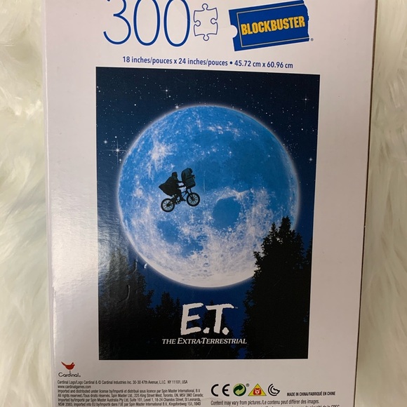 Blockbuster Other - 300 PIECE E.T. Extra-Terrestrial JIGSAW Puzzle